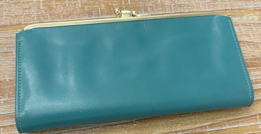 (UNUSED) VTG BUXTON Turquoise LEATHER KISSLOCK 2 COMPARTMENT WALLET BILLFOLD!